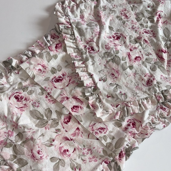 Simply Shabby Chic Pink and Cream Floral Fabric